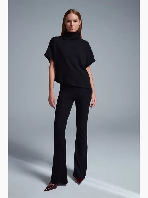 Pantaloni in maglia a zampa a vita alta dilvin - Kiabi Pantaloni in maglia a zampa a vita alta dilvin - Kiabi