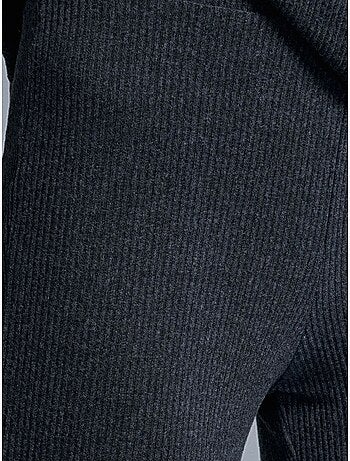 Pantaloni in maglia a zampa a vita alta