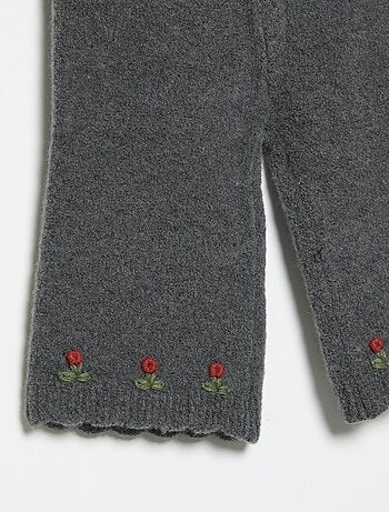 Pantaloni in maglia con ricami