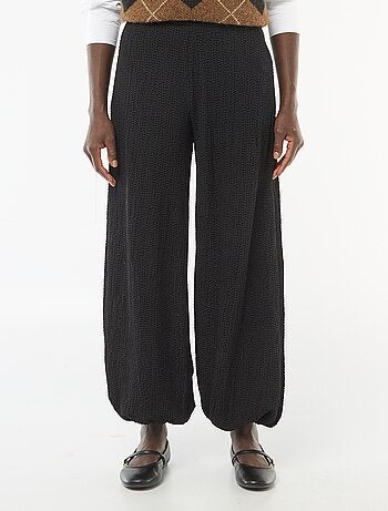 Pantaloni in maglia crinkle