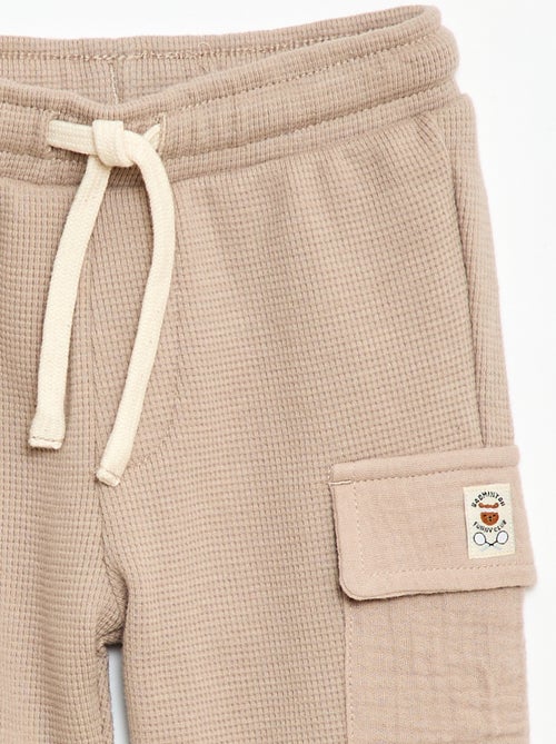 Pantaloni in maglia goffrata - Kiabi