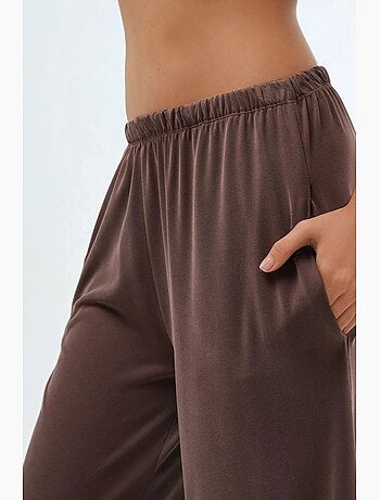 Pantaloni in modal a gamba dritta con vita elasticizzata busem