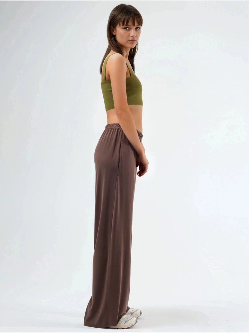 Pantaloni in modal a gamba dritta con vita elasticizzata busem Marrone chiaro - Kiabi