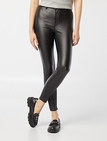 Pantaloni in similpelle