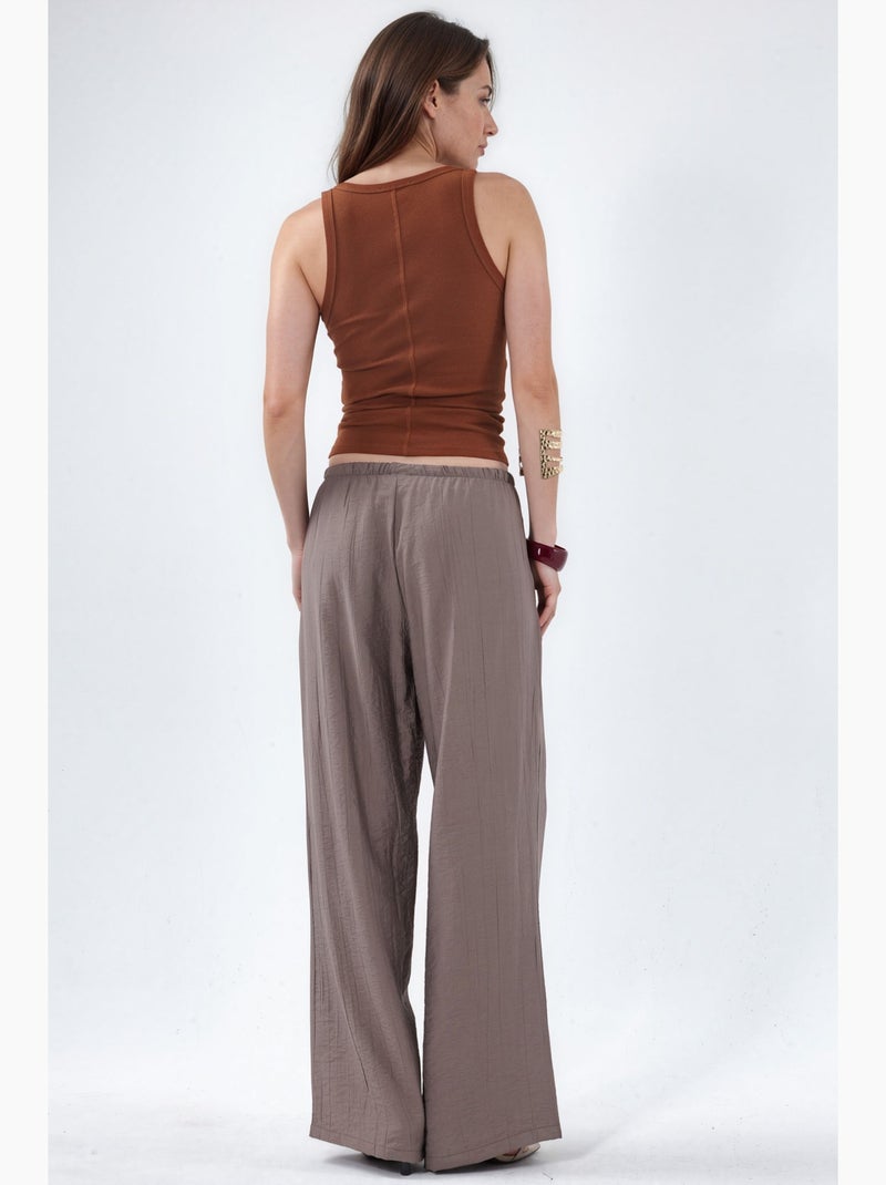 Pantaloni in tessuto a gamba larga da donna busem Tortora - Kiabi