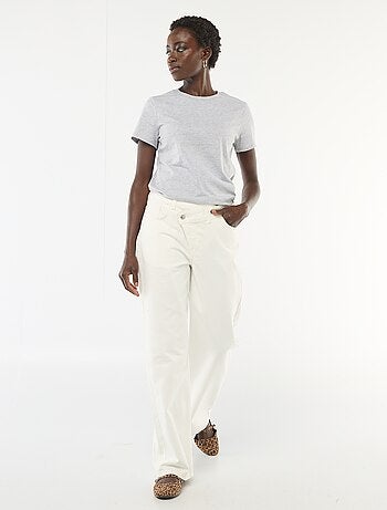 Pantalone in twill con apertura asimmetrica