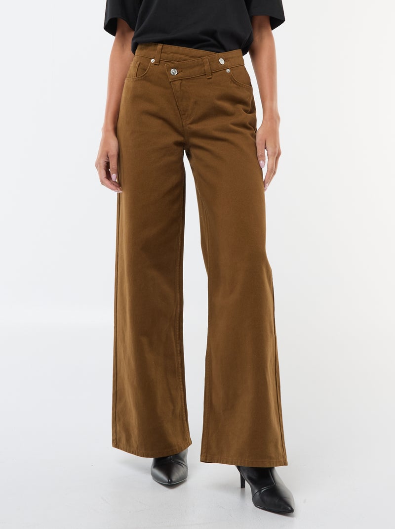 Pantaloni in twill di cotone con cintura asimmetrica Marrone - Kiabi