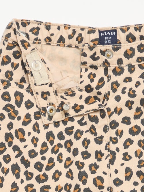 Pantaloni in twill fantasia leopardata - Kiabi Pantaloni in twill fantasia leopardata - Kiabi