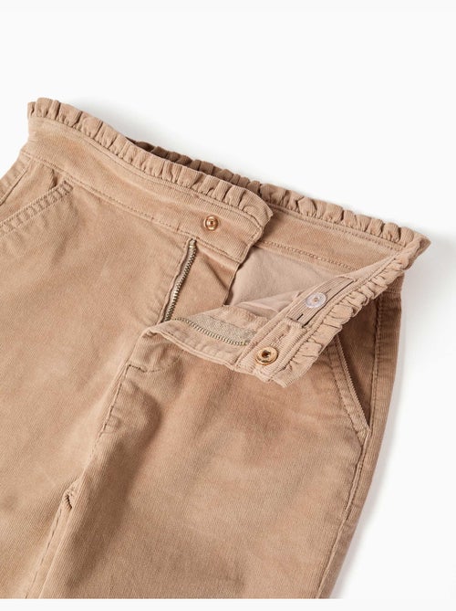 Pantaloni in velluto a coste con cintura paperbag arricciata - Kiabi Pantaloni in velluto a coste con cintura paperbag arricciata - Kiabi