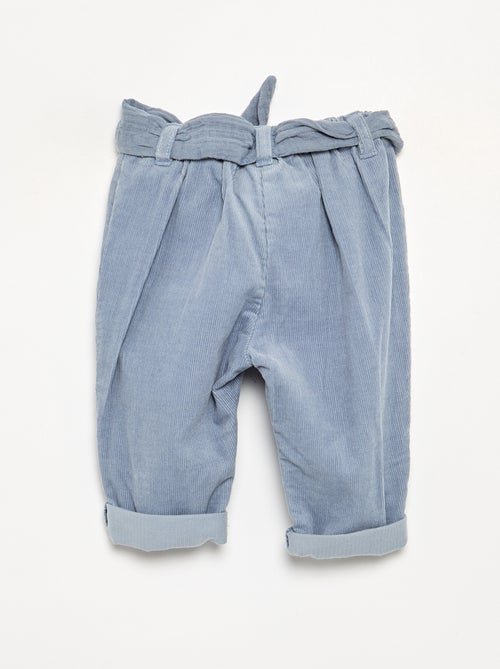 Pantaloni in velluto a coste con tasche ricamate - Kiabi Pantaloni in velluto a coste con tasche ricamate - Kiabi