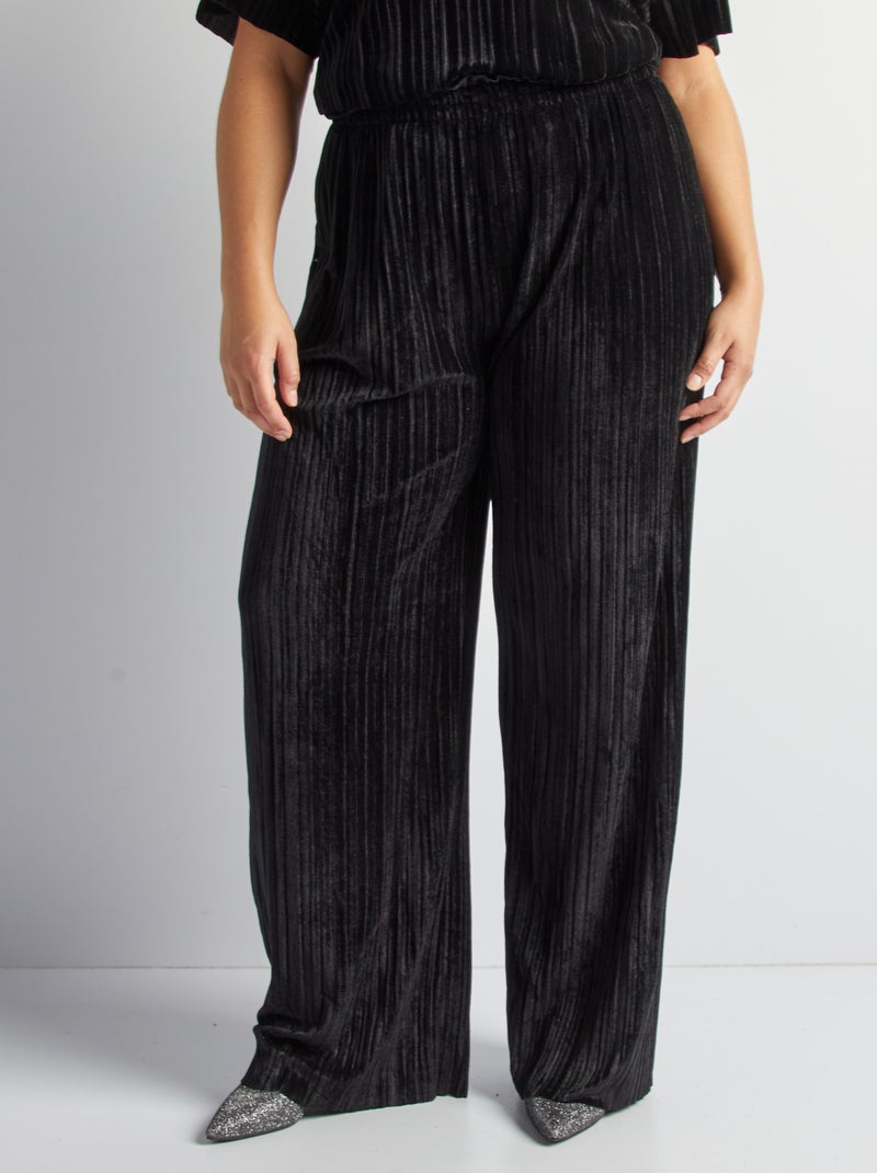 Pantaloni in velluto plissettato nero - Kiabi