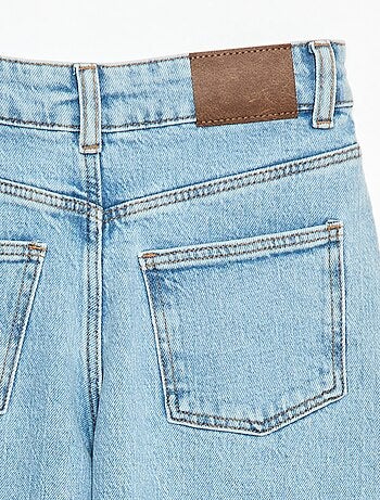 Pantaloni jeans 5 tasche a taglio ampio