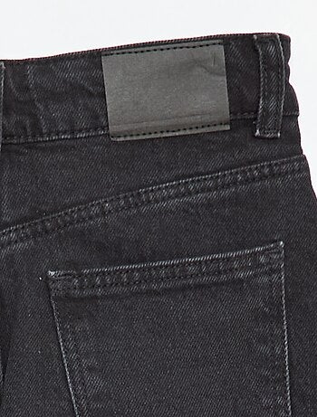 Pantaloni jeans a 5 tasche con taglio ampio
