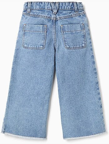 Pantaloni jeans a gamba larga con orli sfrangiati