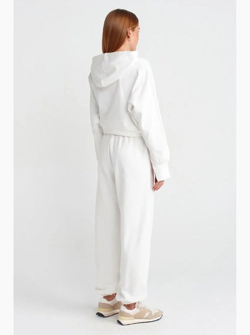 Pantaloni jogger ampi in felpa dilvin - Kiabi Pantaloni jogger ampi in felpa dilvin - Kiabi