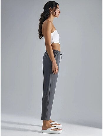 Pantaloni jogger carrot fit con vita elasticizzata effetto modal, hiccup