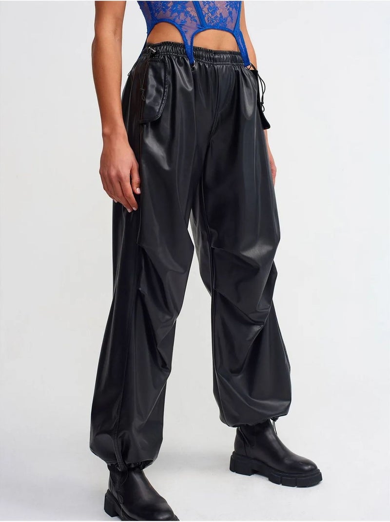 Pantaloni jogger da donna in ecopelle dilvin Nero - Kiabi