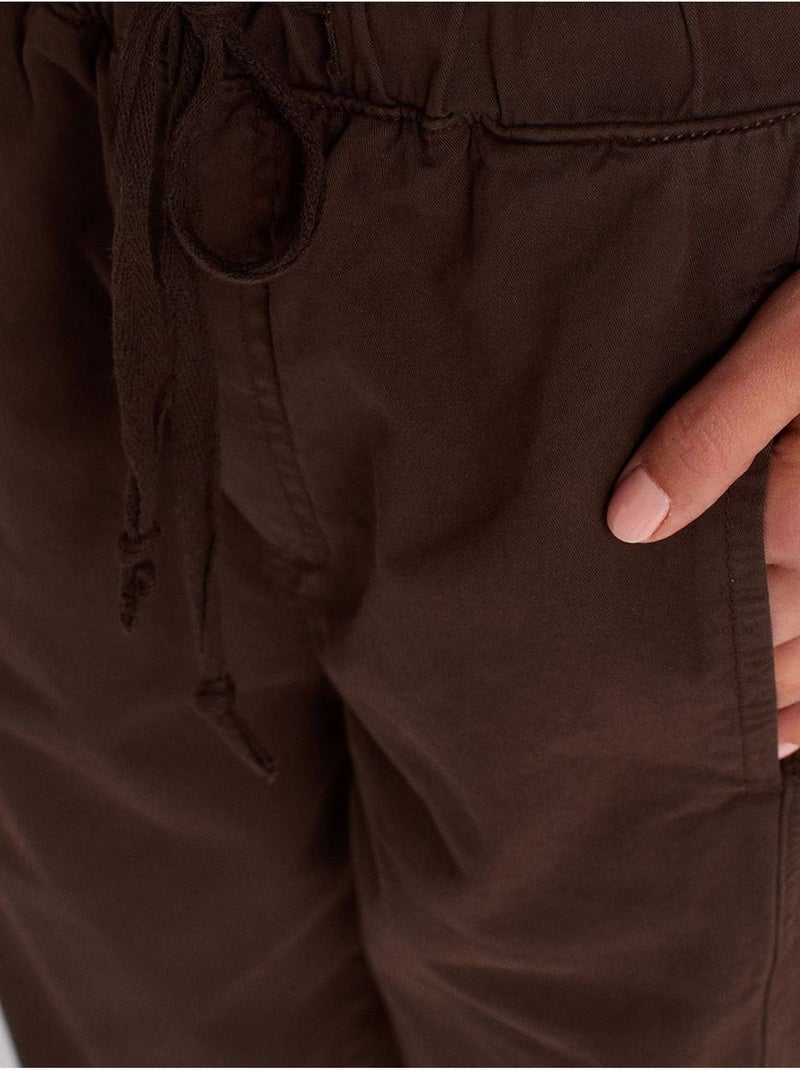 Pantaloni jogger in popeline di cotone a gamba dritta dilvin Marrone cioccolato - Kiabi