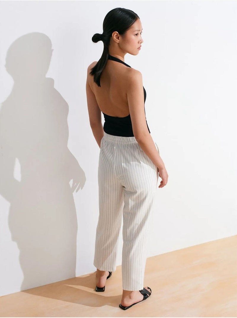 Pantaloni jogger in tessuto a righe a gamba dritta dilvin Bianco sporco - Kiabi