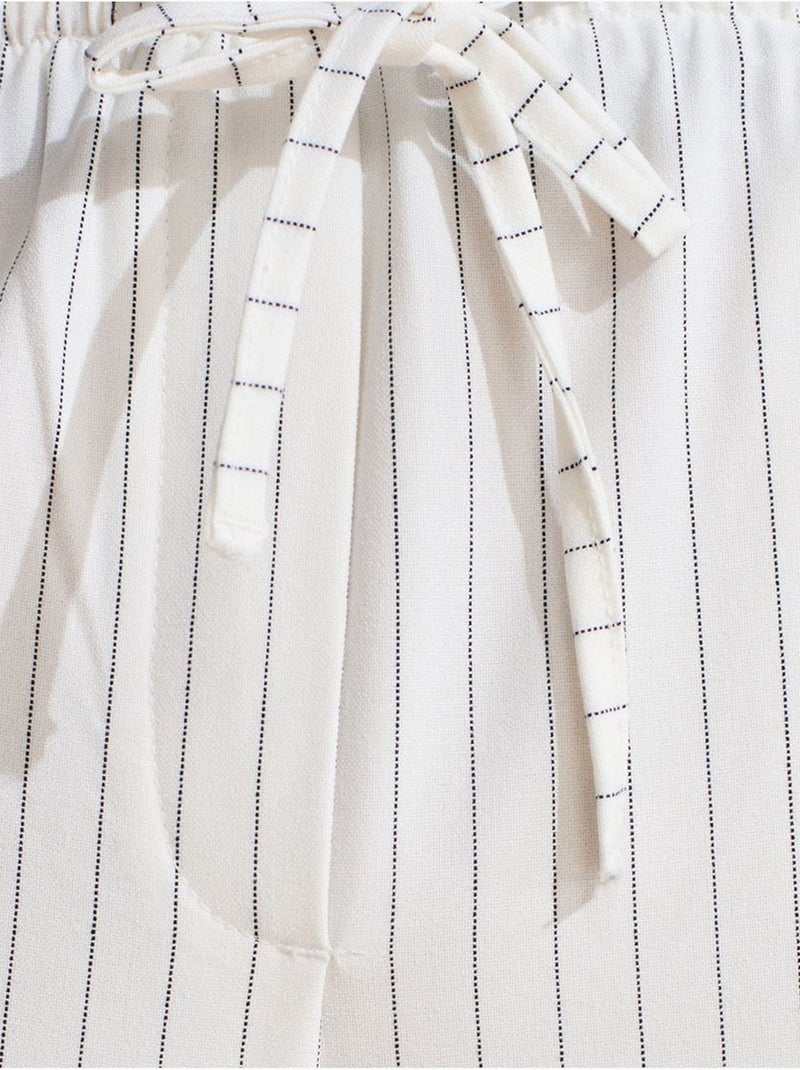 Pantaloni jogger in tessuto a righe a gamba dritta dilvin Bianco sporco - Kiabi