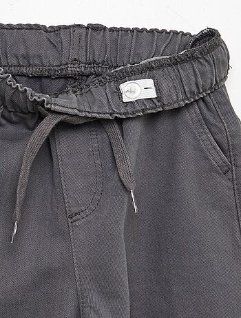 Pantaloni joggers dritti