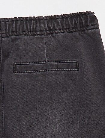 Pantaloni joggers in denim con vita elasticizzata