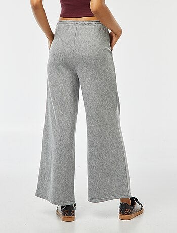 Pantaloni joggers larghi