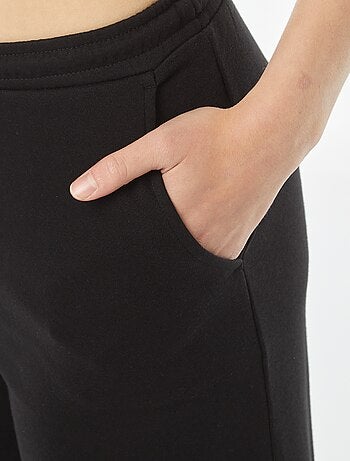 Pantaloni joggers larghi