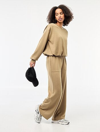 Pantaloni jogging ampi in maglia morbida