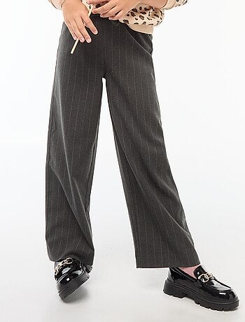 Pantaloni larghi con cintura elasticizzata e 2 tasche