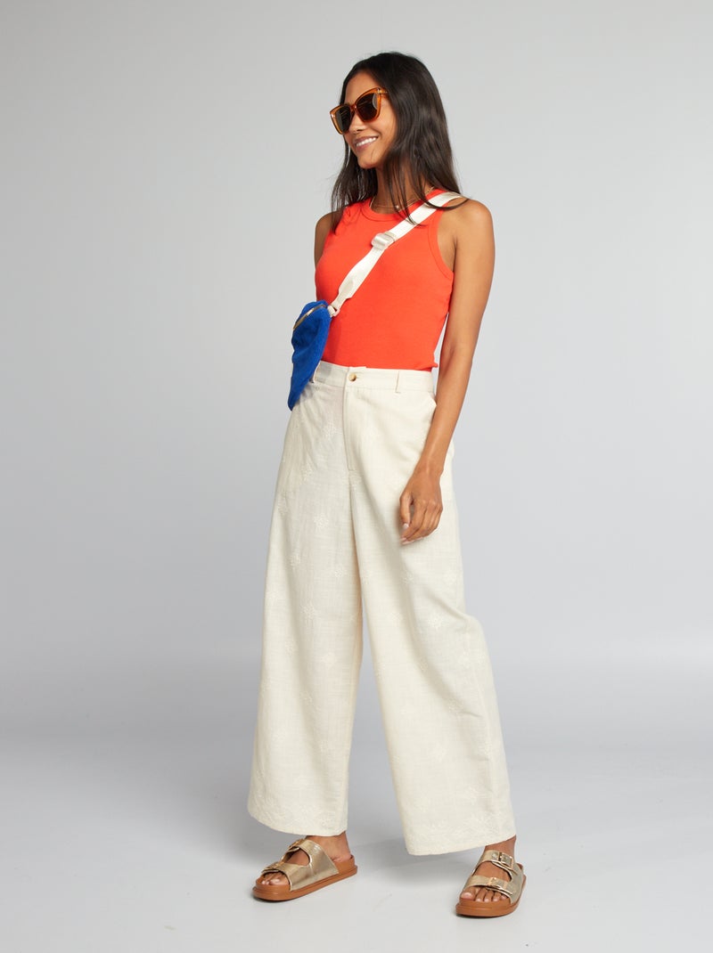 Pantaloni larghi con motivi ricamati BEIGE - Kiabi