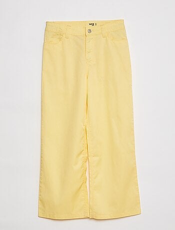 Pantaloni larghi e leggeri