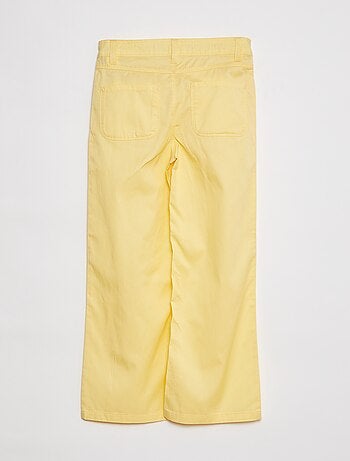 Pantaloni larghi e leggeri