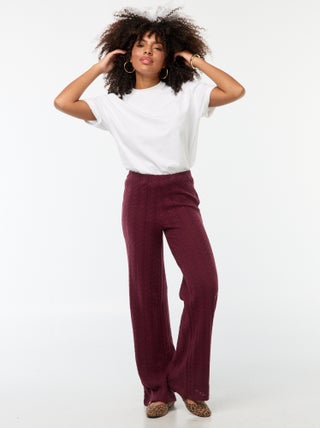 Pantaloni larghi in maglia all'uncinetto