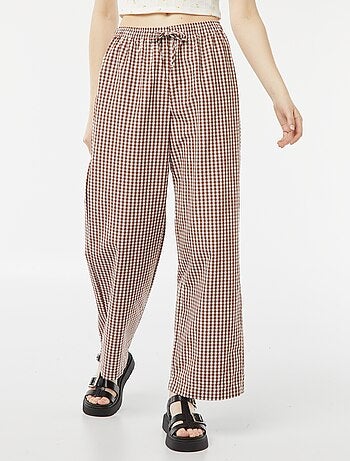Pantaloni larghi in maglia goffrata