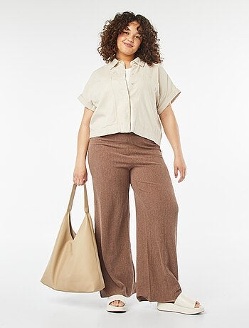 Pantaloni larghi in maglia goffrata