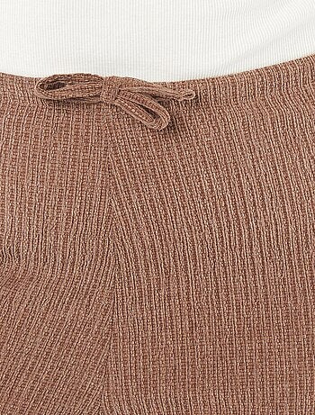 Pantaloni larghi in maglia goffrata