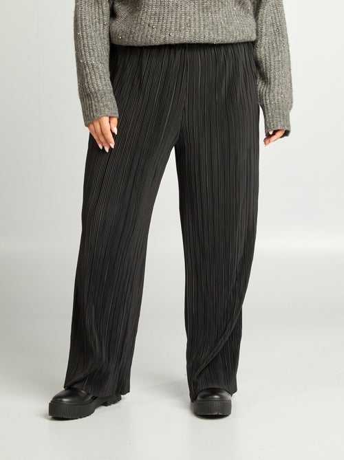 Pantaloni larghi in maglia plissettata 'Vero Moda Curve' - Kiabi