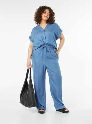 Pantaloni larghi in tencel con vita elasticizzata