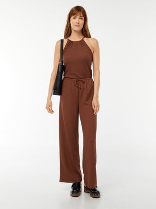 Pantaloni larghi in tessuto goffrato