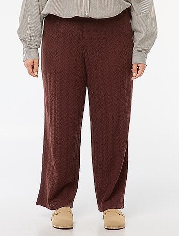 Pantaloni larghi in tessuto traforato