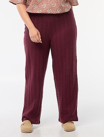 Pantaloni larghi in tessuto traforato