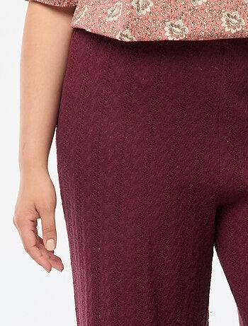 Pantaloni larghi in tessuto traforato