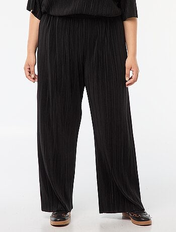 Pantaloni larghi 'Only Carmakoma' in tessuto plissettato