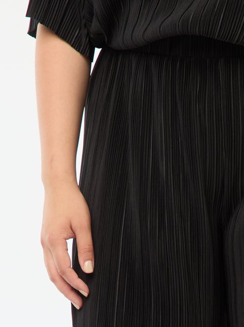 Pantaloni larghi 'Only Carmakoma' in tessuto plissettato - Kiabi