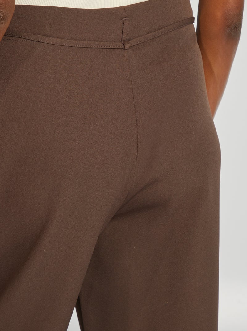 Pantaloni larghi tinta unita con cintura MARRONE - Kiabi