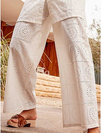 Pantaloni lunghi larghi in tessuto ricamato