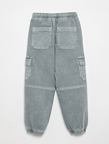 Pantaloni modello jogging