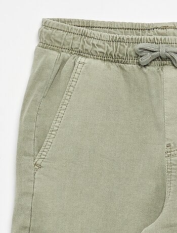 Pantaloni modello jogging
