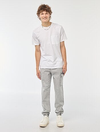 Pantaloni multipoches con vita elasticizzata